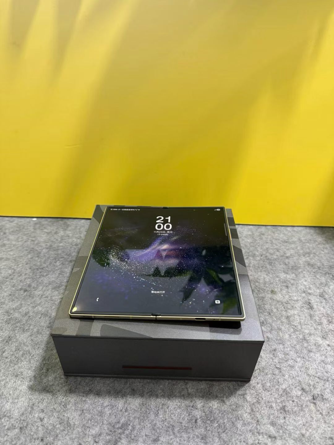三星 W26 6